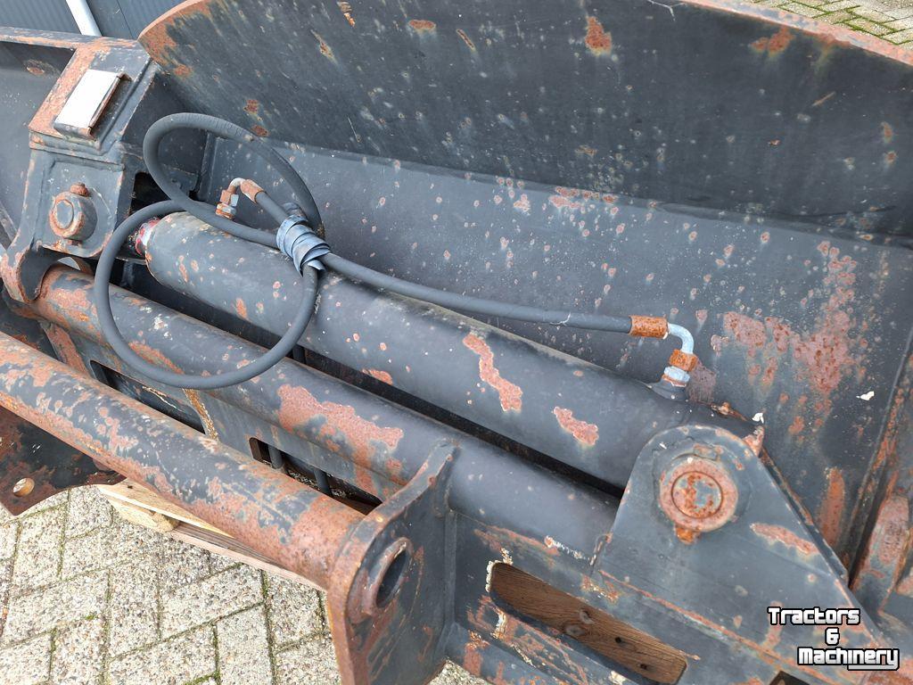 Schwenkbare Grabenräumlöffel Manitou ZIJKIEPBAK