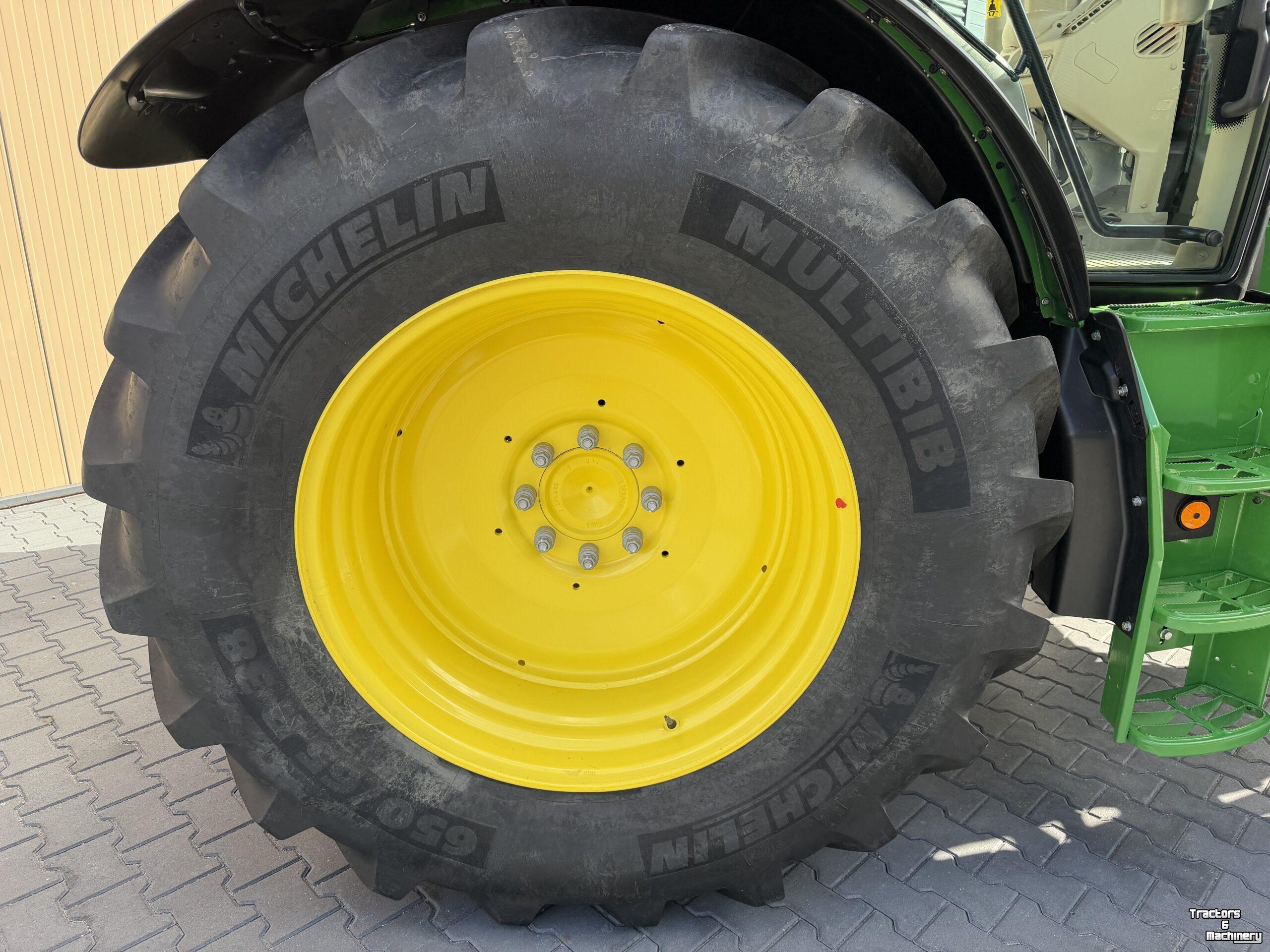 Schlepper / Traktor John Deere 6R150
