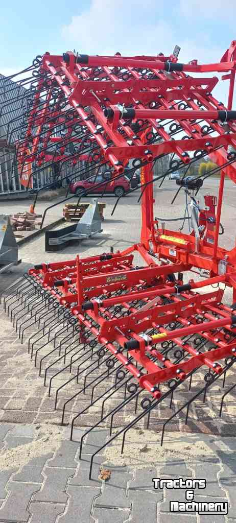 Striegelmaschine Einbock Grassmanager 600