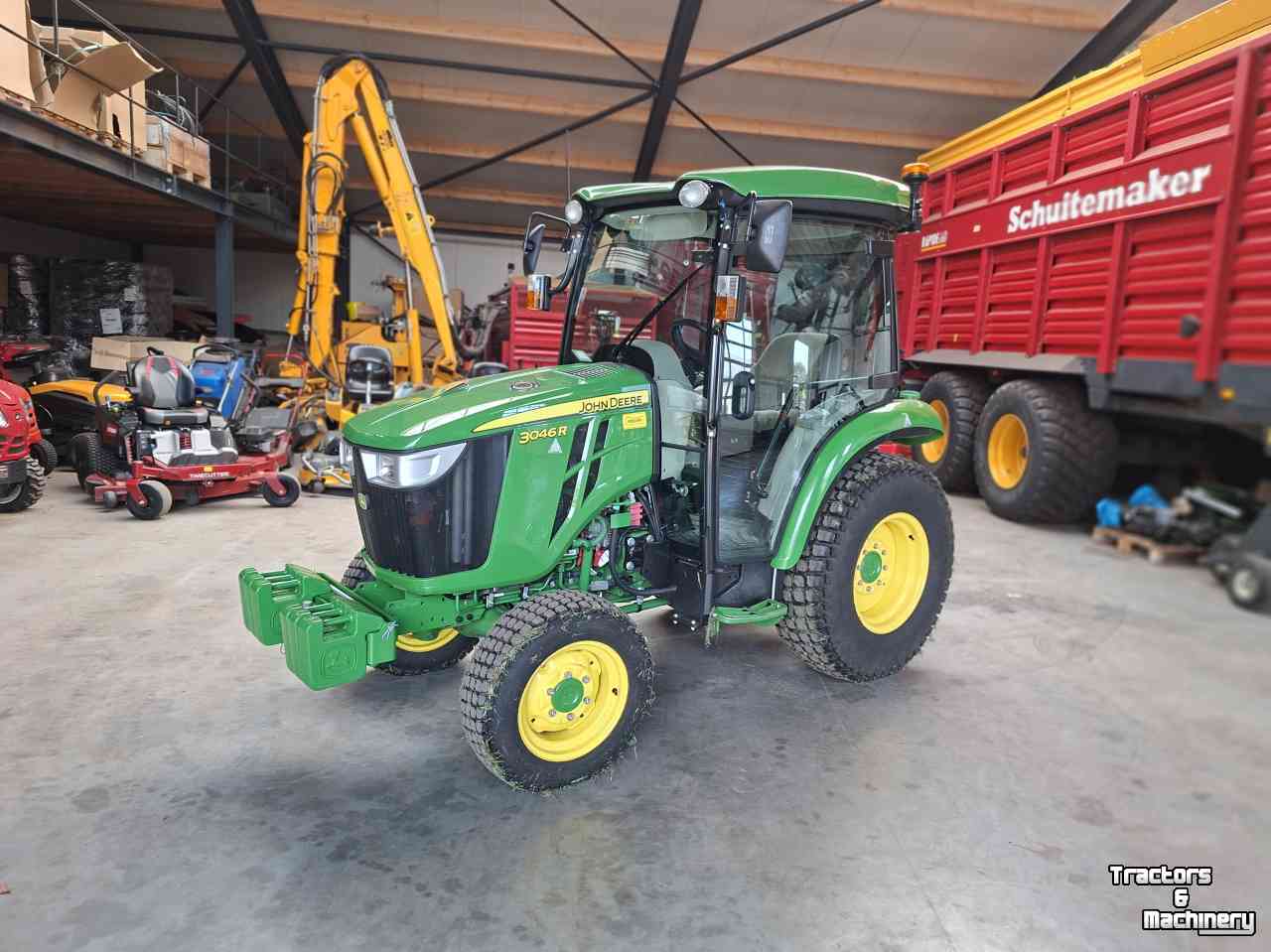 Gartentraktoren John Deere 3046R