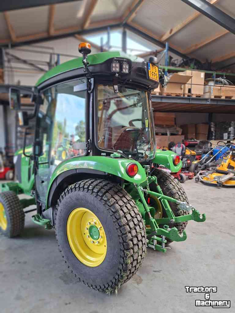 Gartentraktoren John Deere 3046R