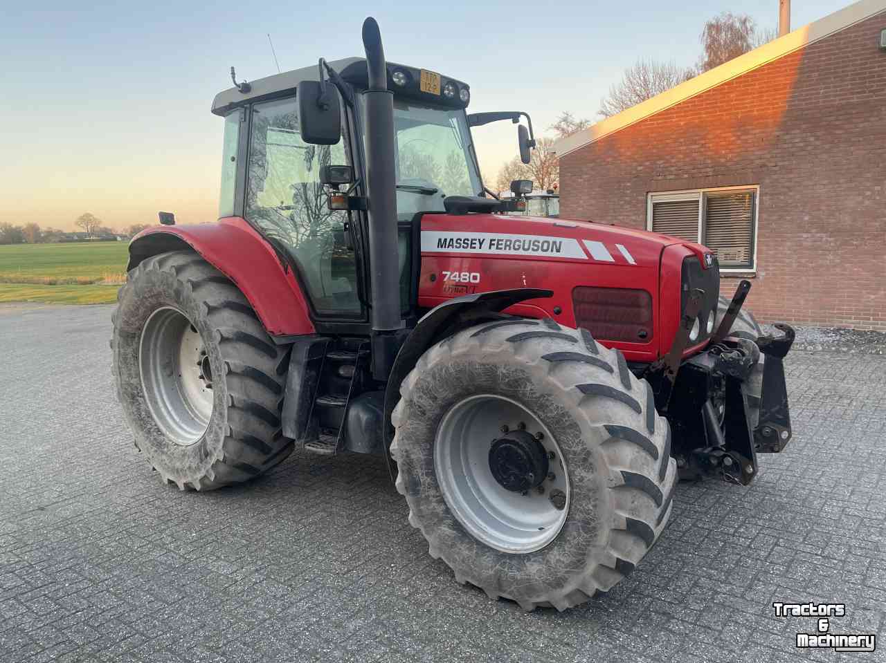 Schlepper / Traktor Massey Ferguson 7480 DYNA-VT FR.H.+FR.PTO