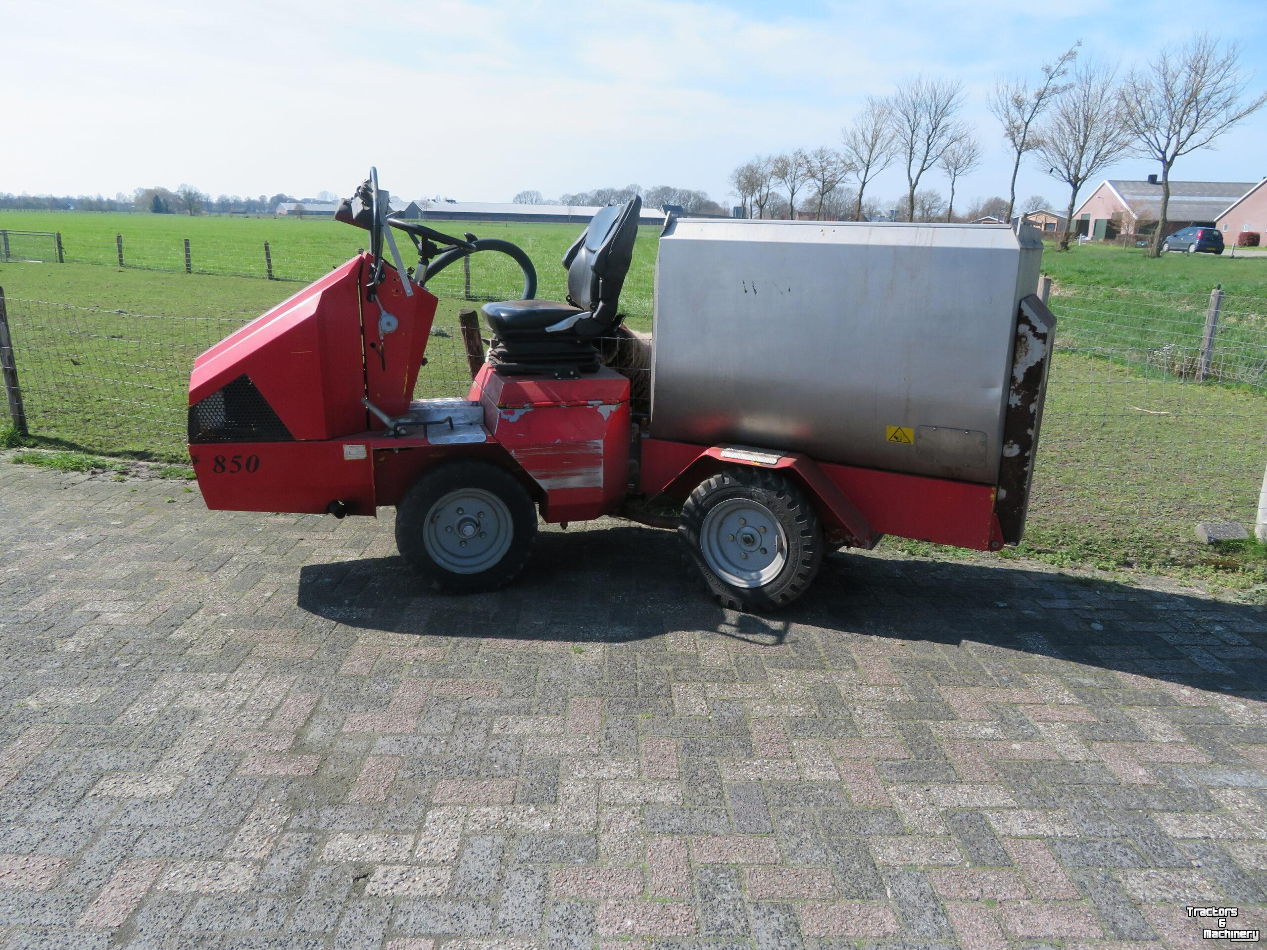 Futterverteilwagen / Futterdosierwagen  Voerwagen