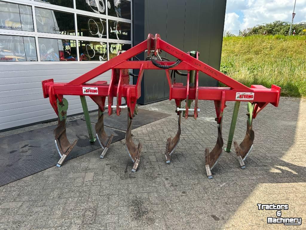 Grubber  Steeno VZDM 6-tanden voorzetwoeler