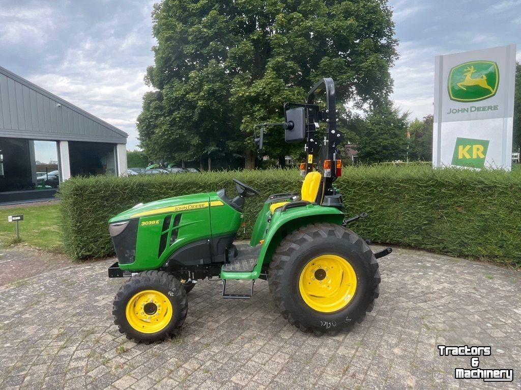 Obsttraktor John Deere 3038E