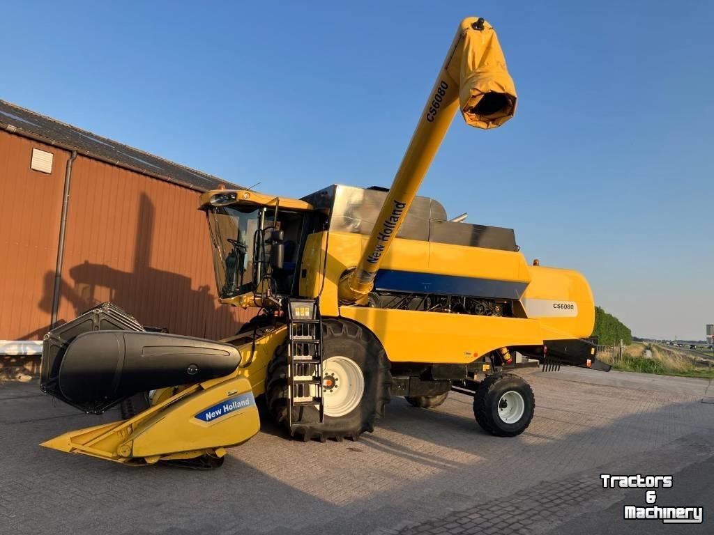 Mähdrescher New Holland CS 6080
