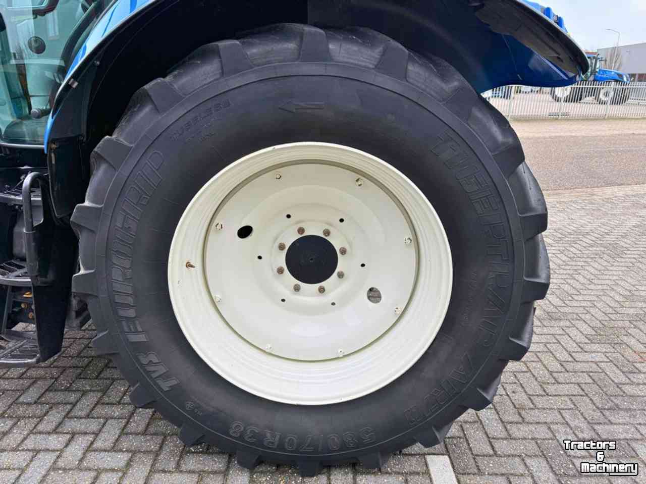 Schlepper / Traktor New Holland T6.180 DYN Stage V