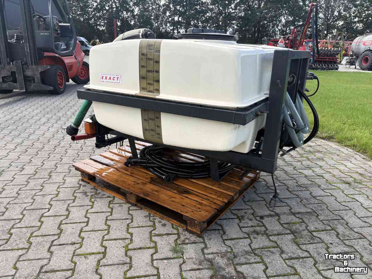 Frontbehälter Sämaschine Teejet Ejact vloeibare kunstmest