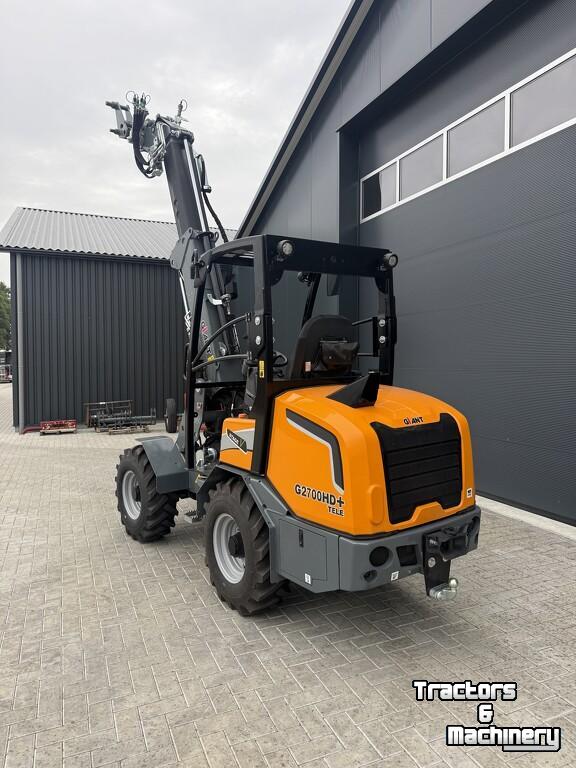 Radlader Giant G2700tele