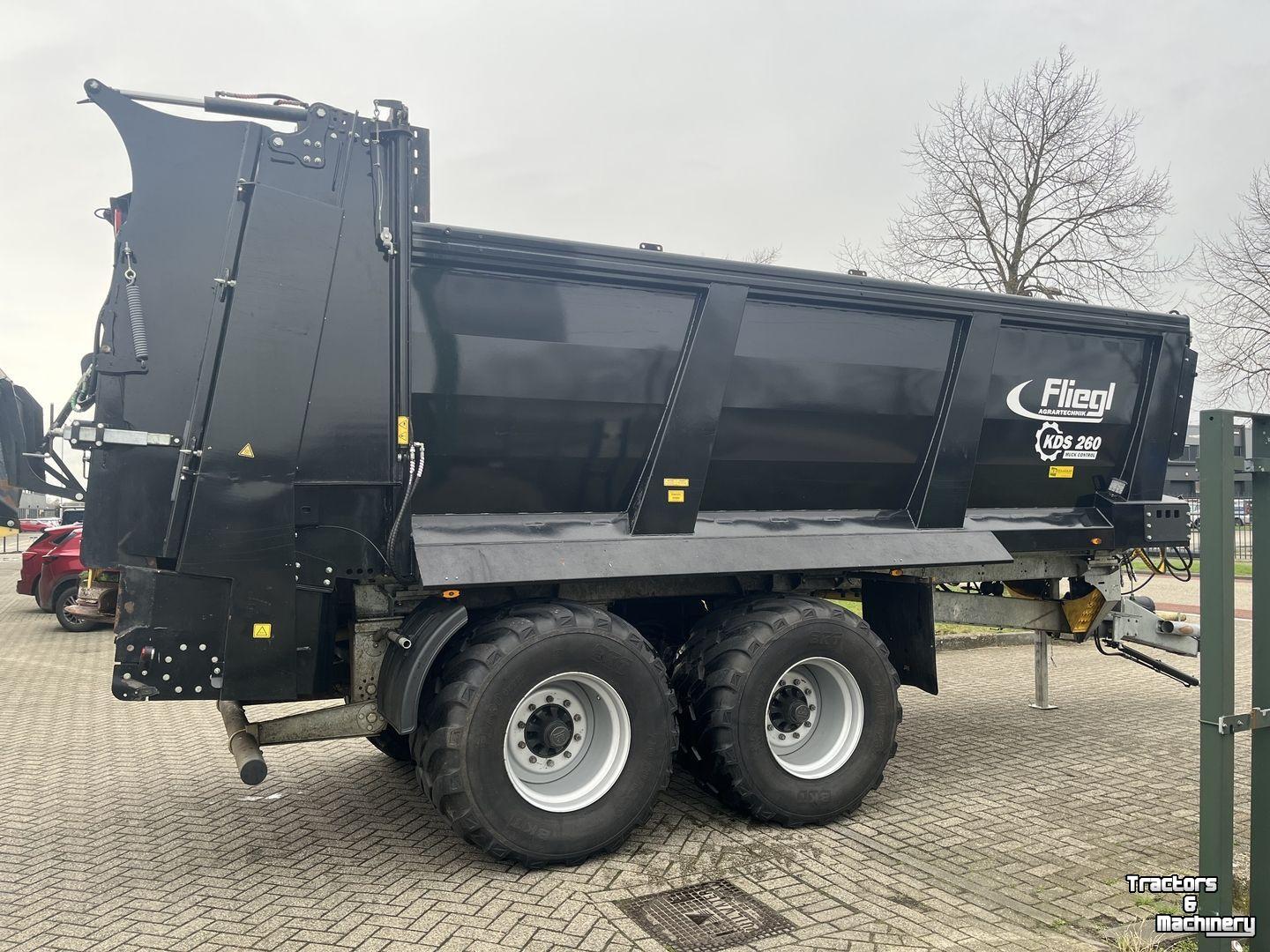 Stalldungstreuer Fliegl KDS 260