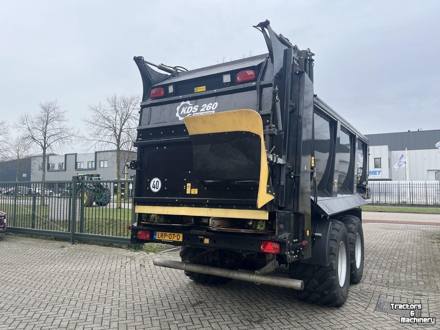 Stalldungstreuer Fliegl KDS 260