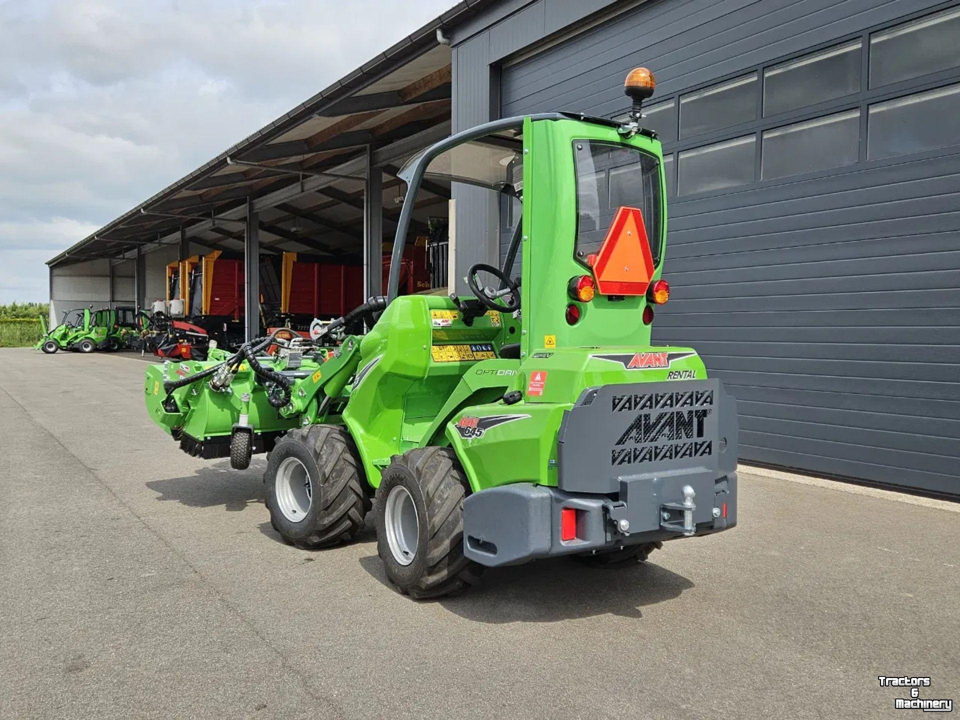 Radlader Avant 645i Rental mini-shovel