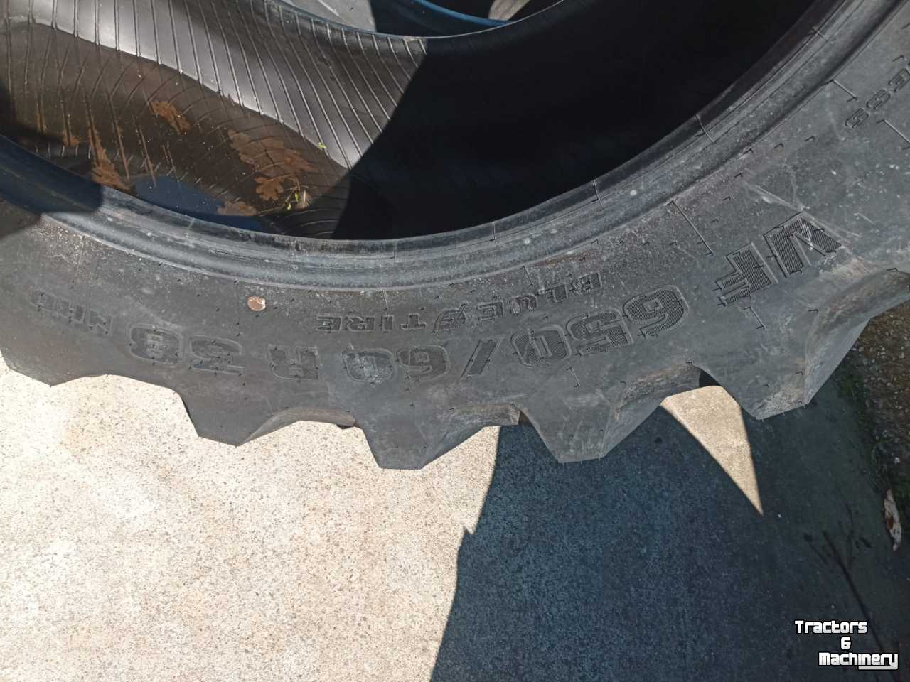 Räder, Reifen, Felgen & Distanzringe Trelleborg 650/6038