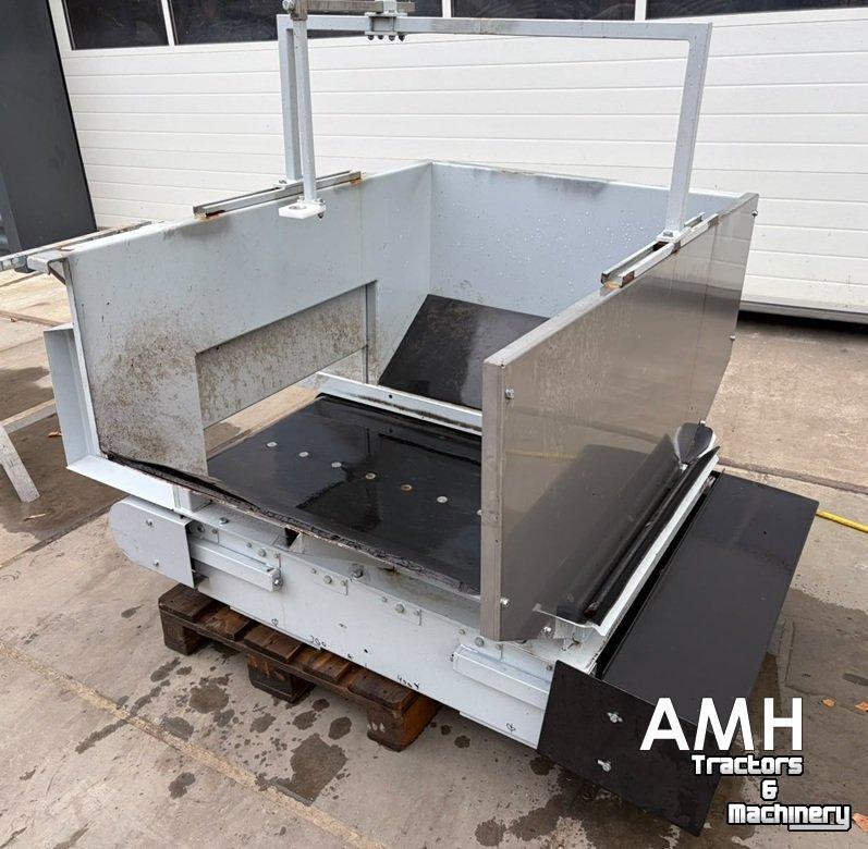 Förderband  1500X800 Bunker met uitvoerband, Feed hopper with discharge conveyor, Dosierbunker mit Austragsband