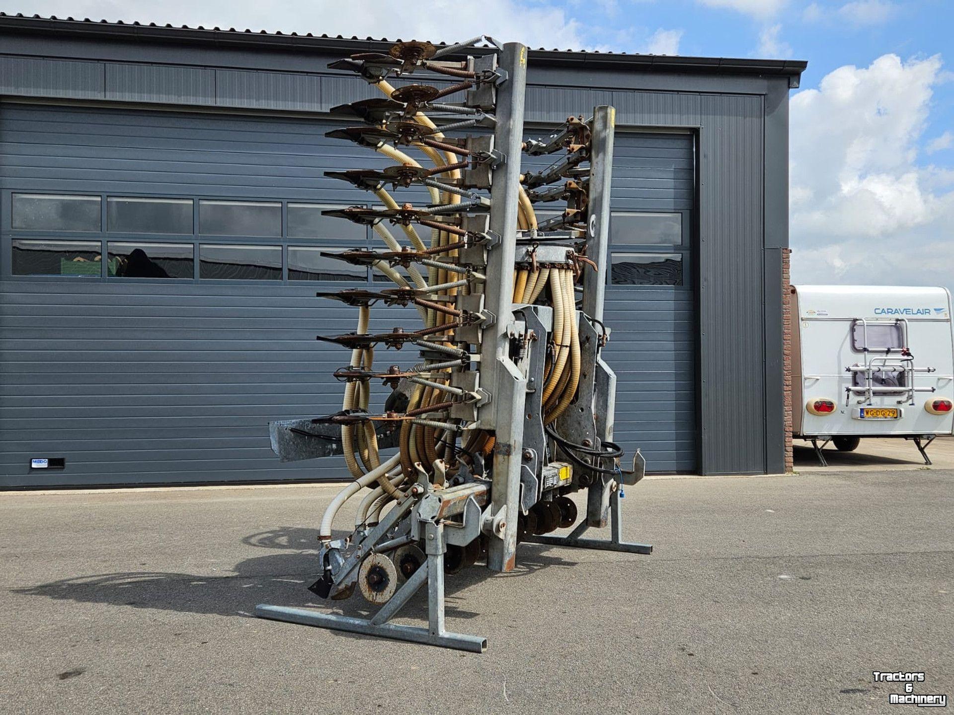Stalldungstreuer Joskin 6880 Multi-ACTION