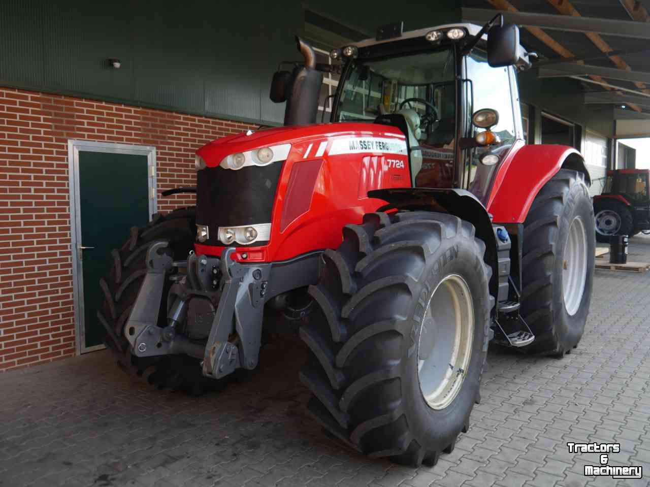 Schlepper / Traktor Massey Ferguson 7724 Dyna-VT