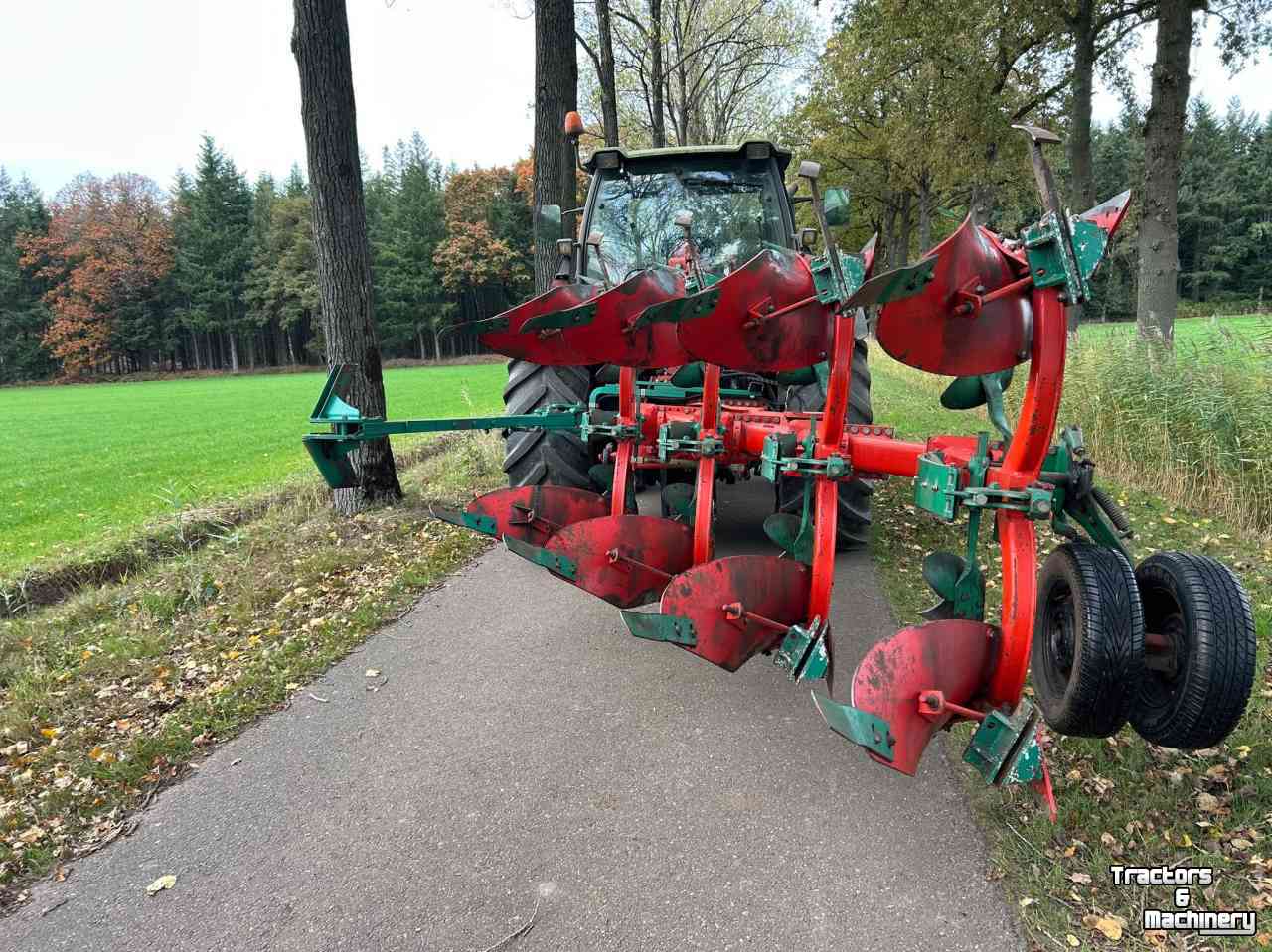 Pflüge Kverneland EG