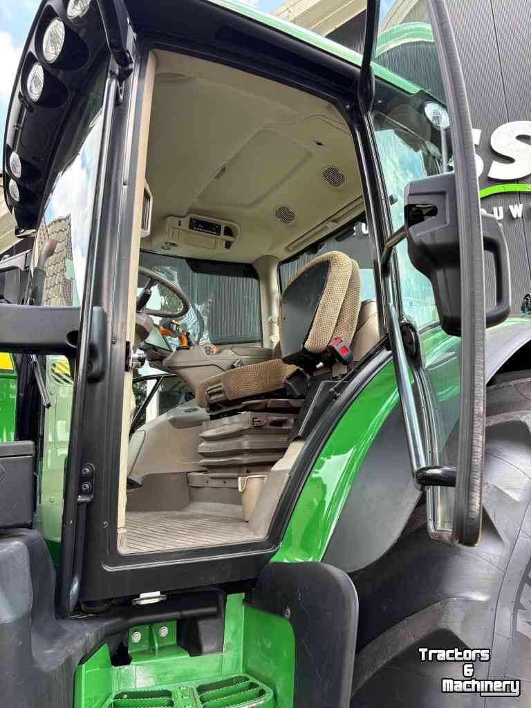 Schlepper / Traktor John Deere 6R155 Command-Pro
