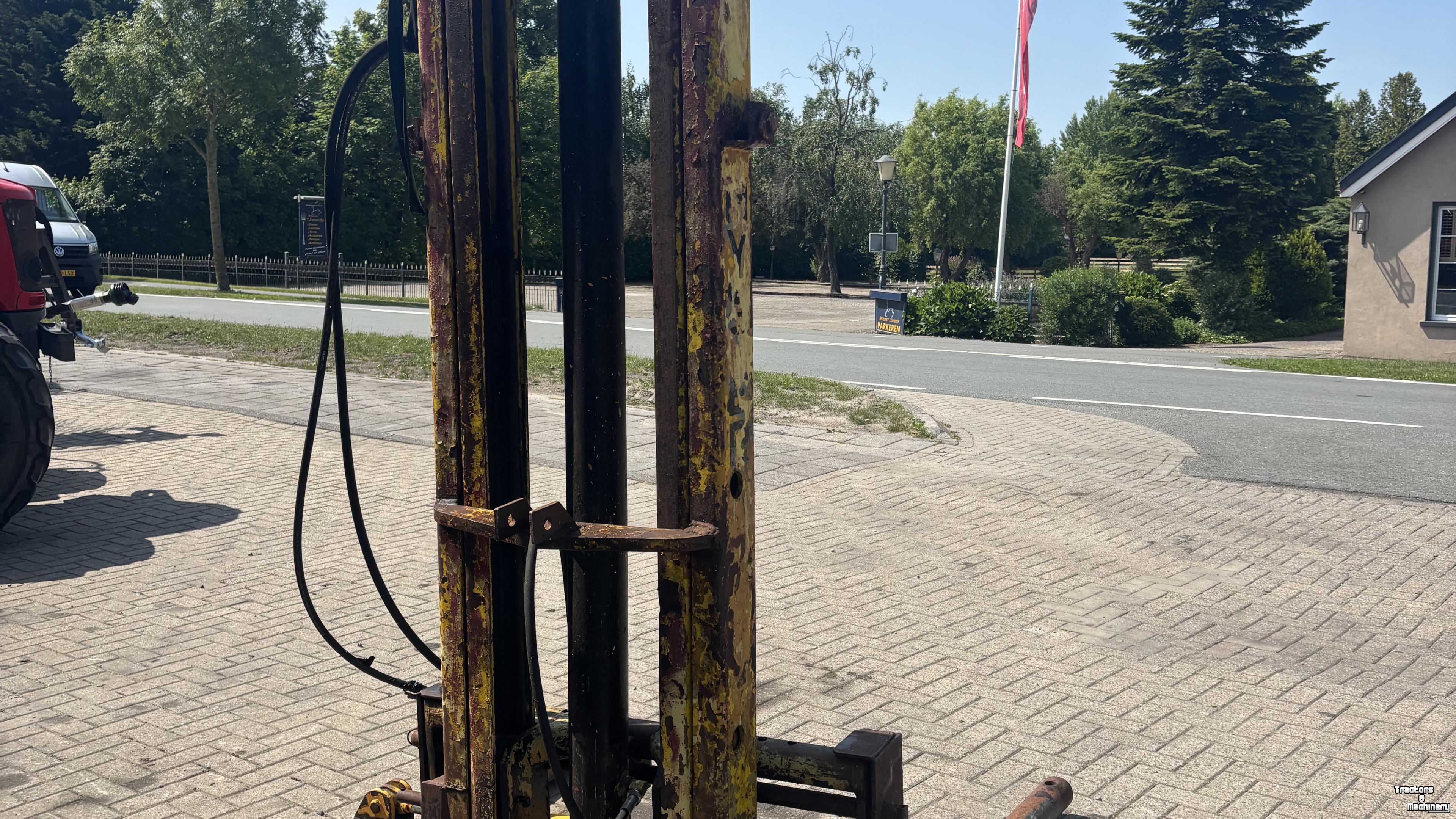 Anbau Hydraulik Stapler / Mini Gabelstapler  Onbekend HEFMAST MET RONDEBALENKLEM