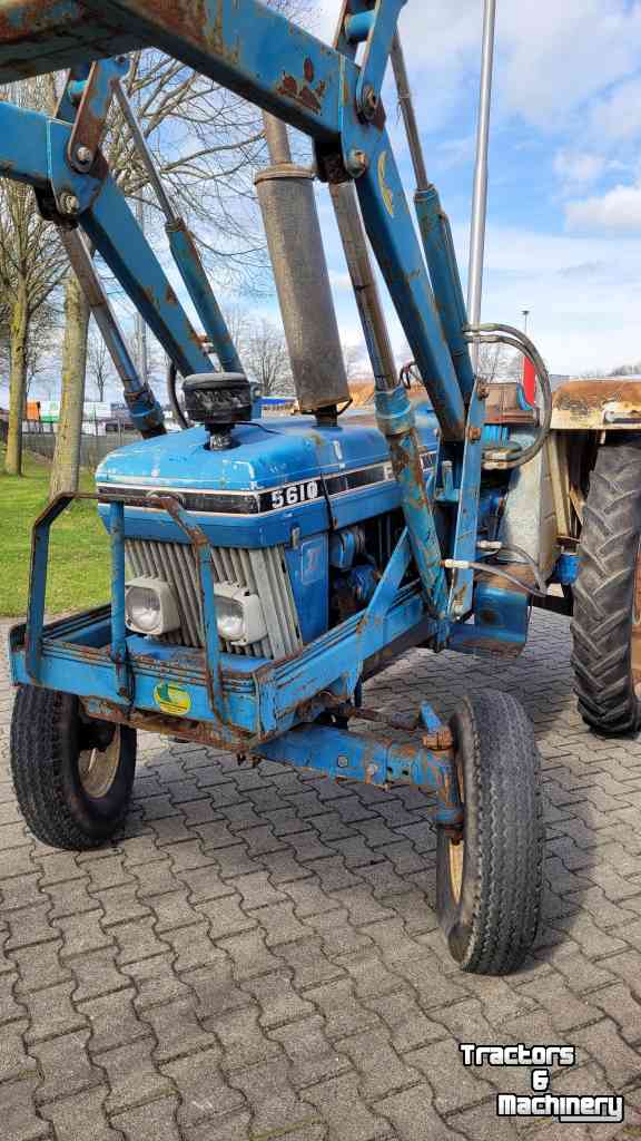 Schlepper / Traktoren Ford 5610 Gen II met voorlader