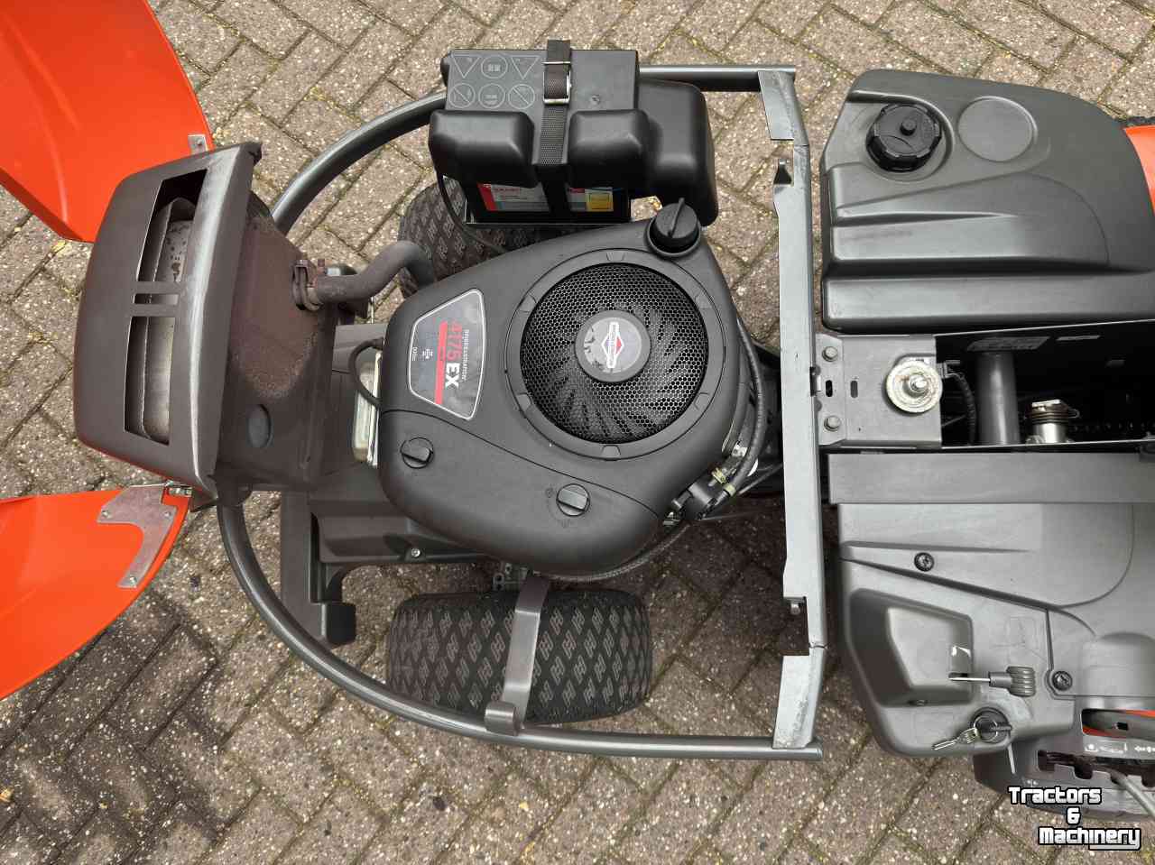 Aufsitzrasenmäher Husqvarna R18