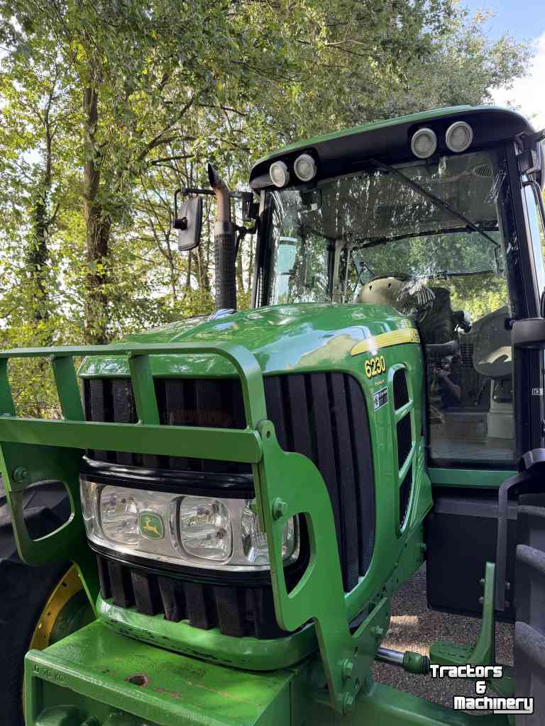 Schlepper / Traktor John Deere 6230 Premium