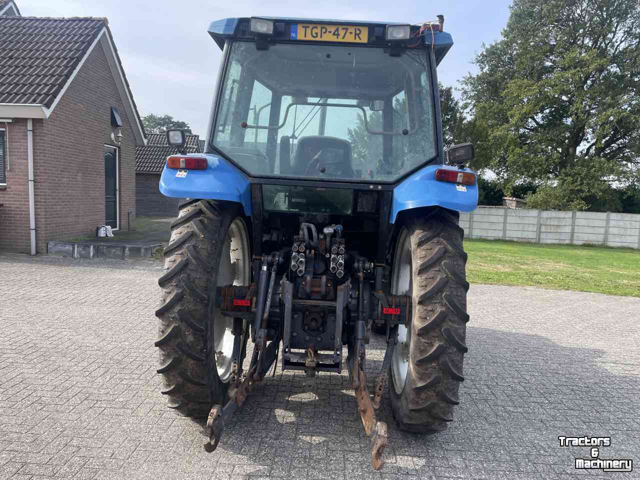 Schlepper / Traktor New Holland 6640 SLE 40km kruip 4 cil.turbo