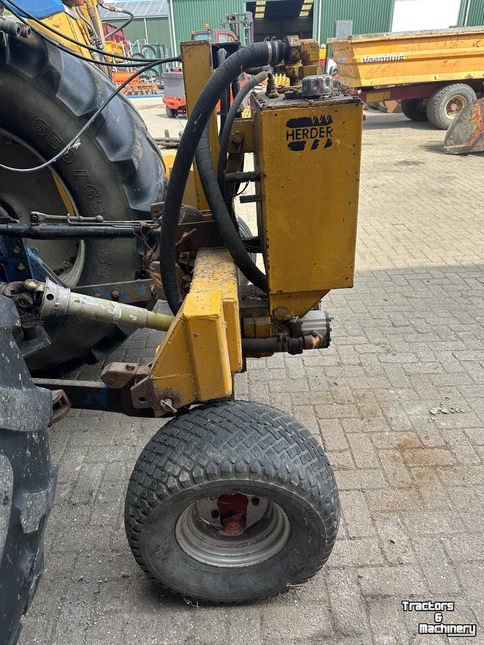 Mähausleger Herder Slootmachine