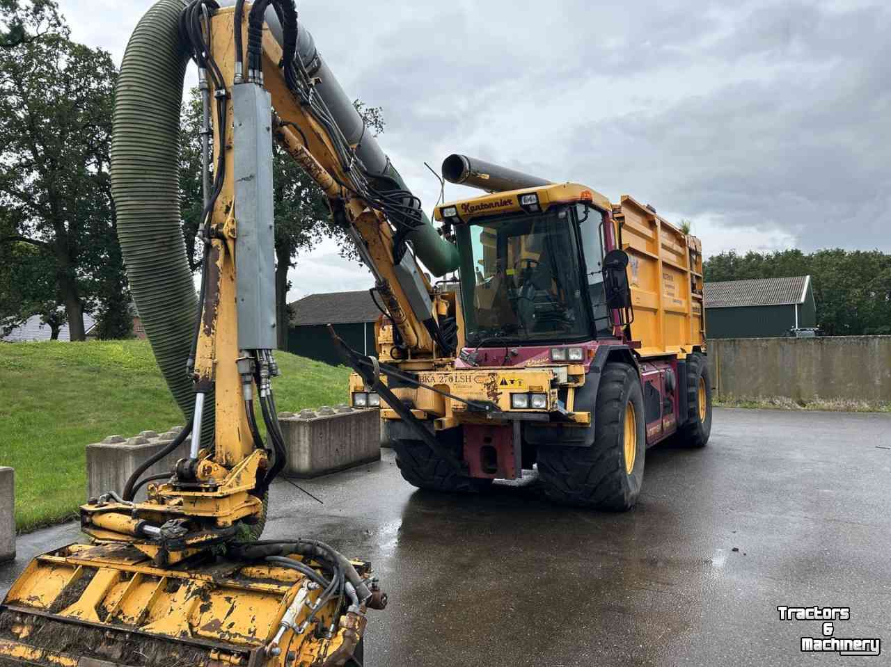 Mähausleger mit Schlegelmäher Vredo VT2716HS zelfrijder