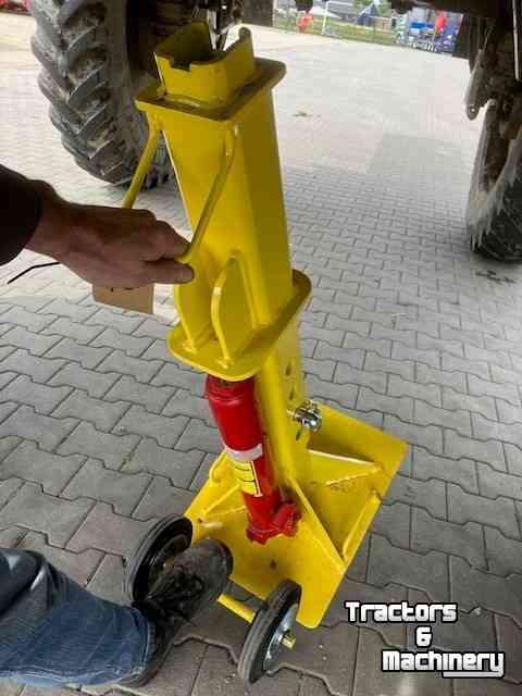 Selbstfahrende Feldspritze Agrifac Hydraulische krik Spraylift