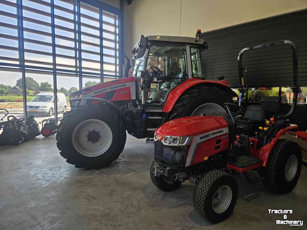 Schlepper / Traktor Massey Ferguson 5S 105 Efficient
