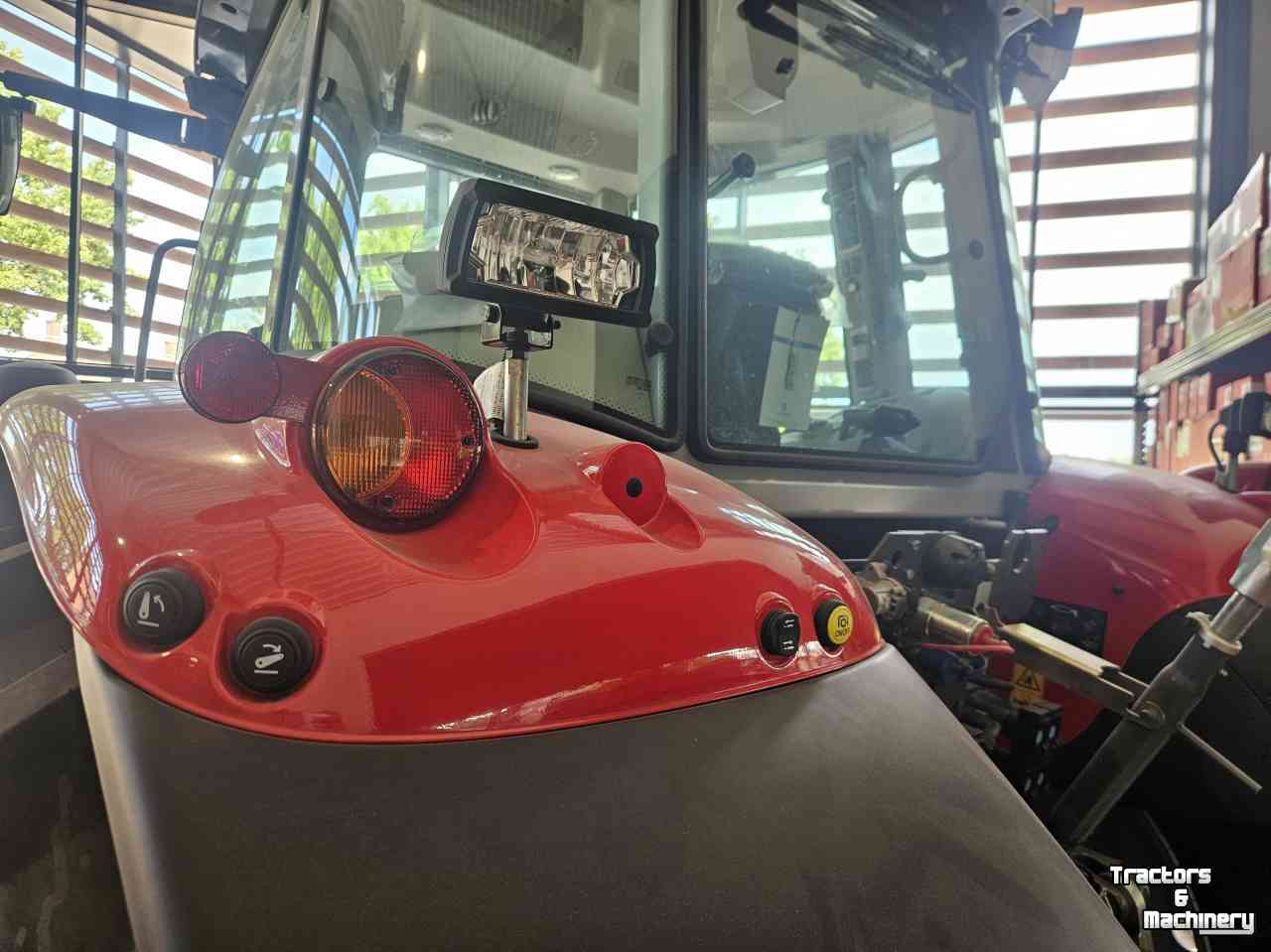 Schlepper / Traktor Massey Ferguson 5S 105 Efficient