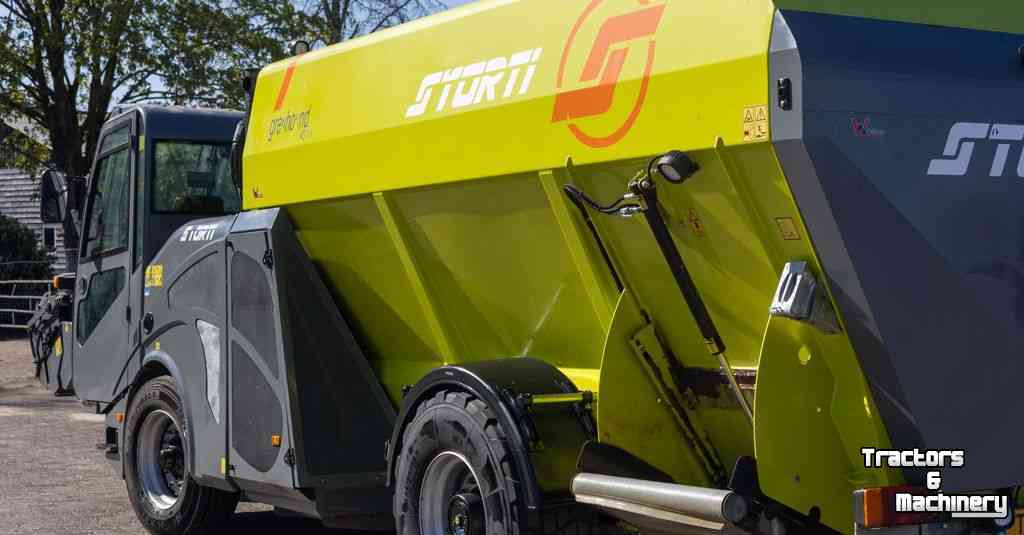 Selbstfahrende Futtermischwagen Storti GREYHOUND 150 AS