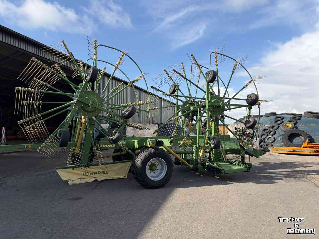 Schwader Krone Swadro 1400 plus