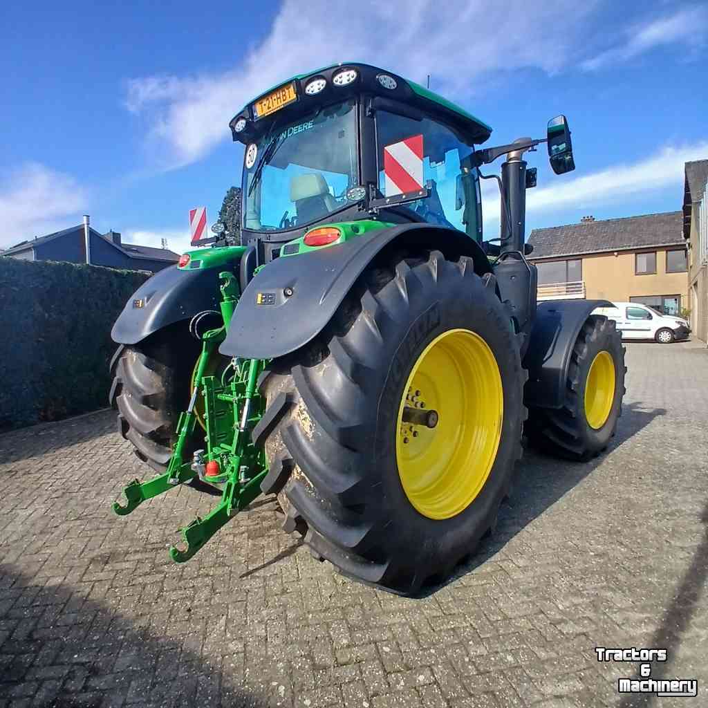 Schlepper / Traktor John Deere 6R250