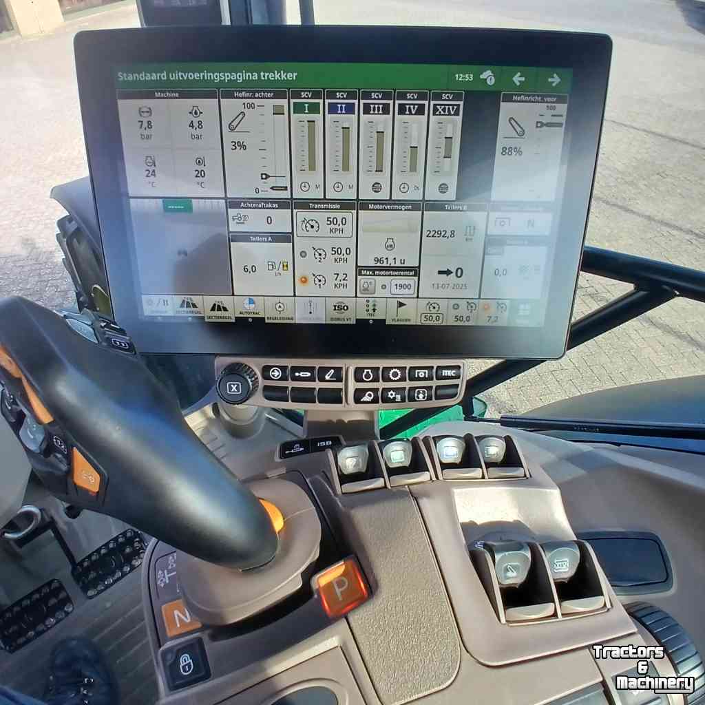 Schlepper / Traktor John Deere 6R250