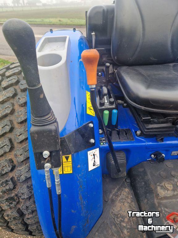 Gartentraktoren New Holland TYPE BOOMER 45