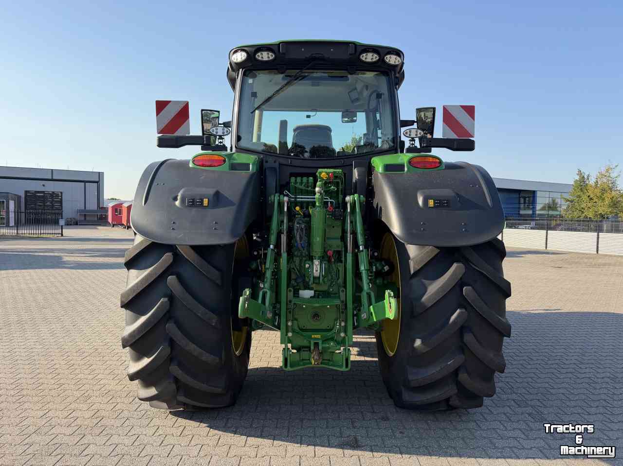 Schlepper / Traktor John Deere 6R215 AP50 FH+FA STEEKASSEN 2025 785 UUR DEMO!!!