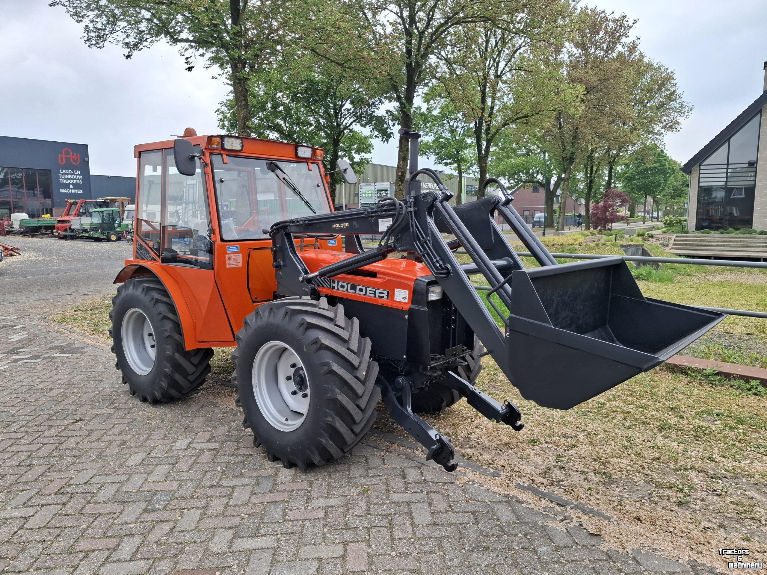 Obsttraktor Holder 860