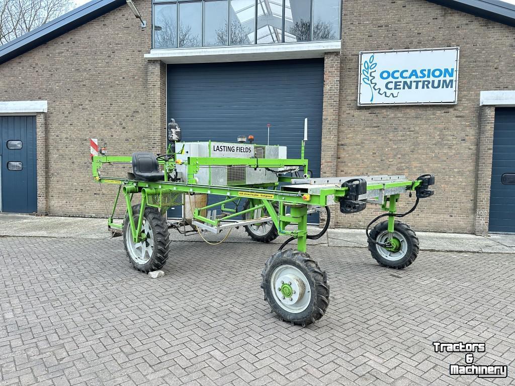 Schlepper / Traktor  Wektuigdrager