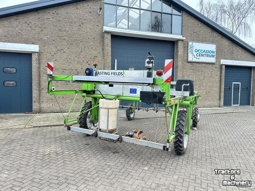 Schlepper / Traktor  Wektuigdrager