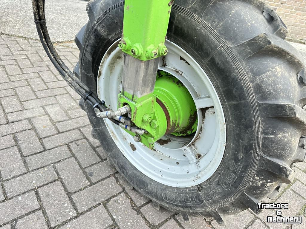 Schlepper / Traktor  Wektuigdrager