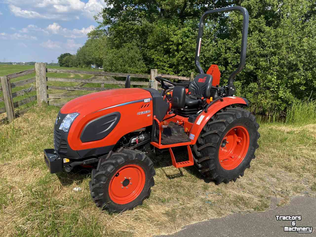 Gartentraktoren Kioti CK3530 HST