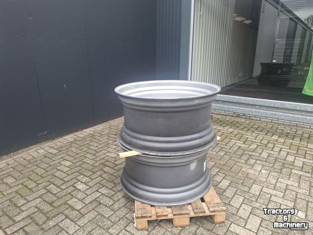 Räder, Reifen, Felgen & Distanzringe Massey Ferguson VELGEN 38X18 INCH