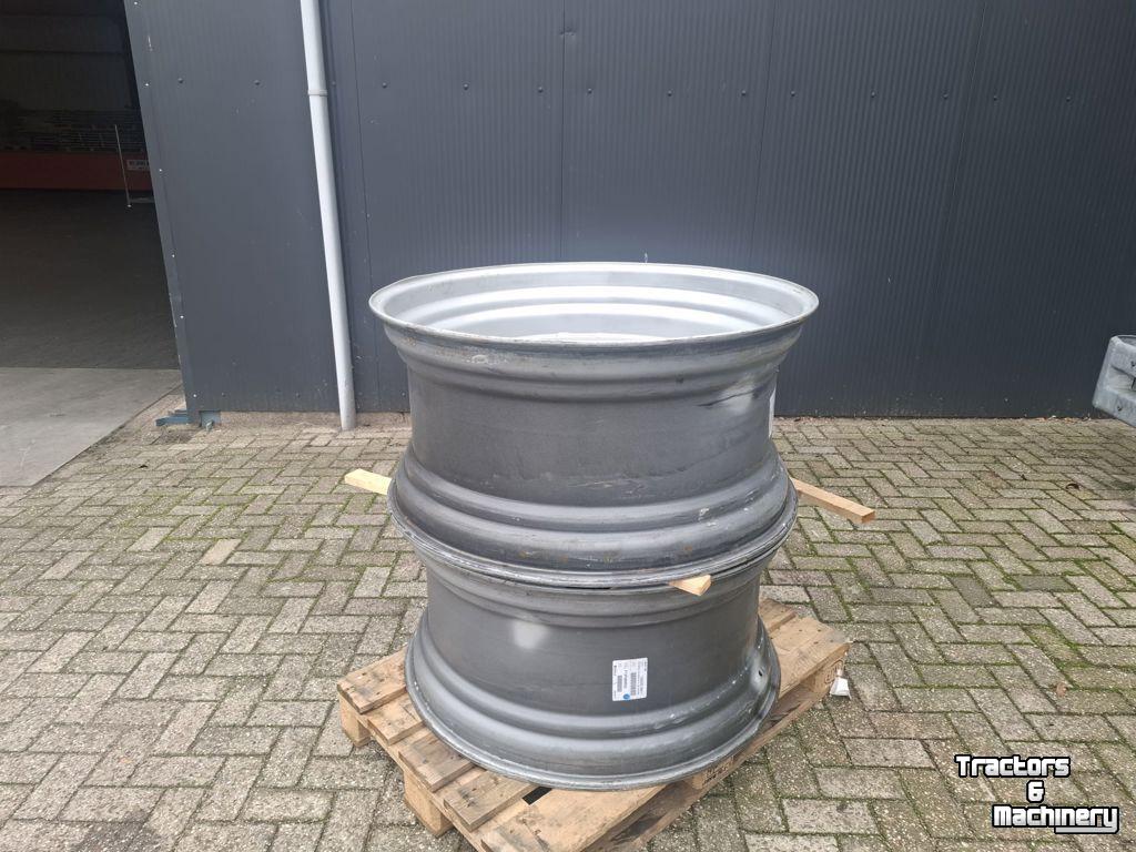Räder, Reifen, Felgen & Distanzringe Massey Ferguson VELGEN 38X18 INCH