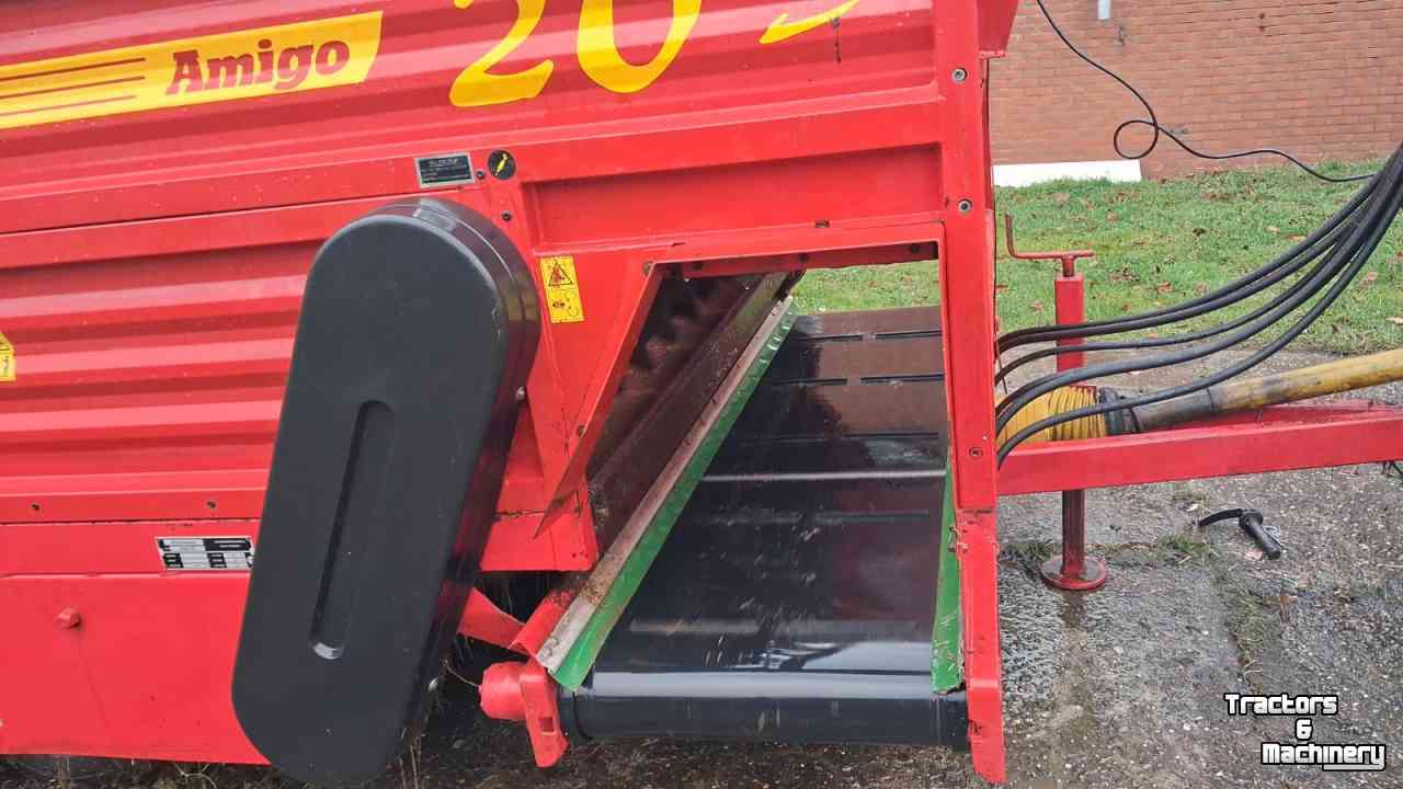 Siloblockverteilwagen  Amigo 20S