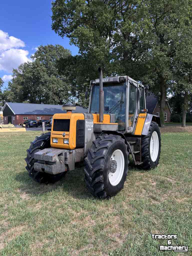 Schlepper / Traktor Renault 110-54 TZ