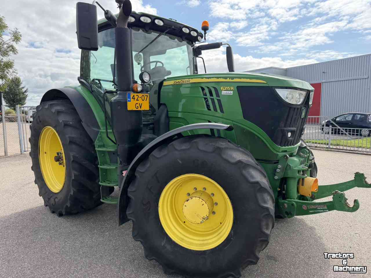Schlepper / Traktor John Deere 6215R