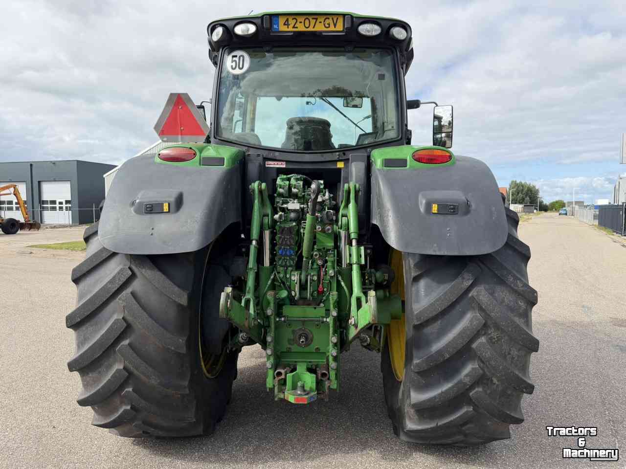 Schlepper / Traktor John Deere 6215R