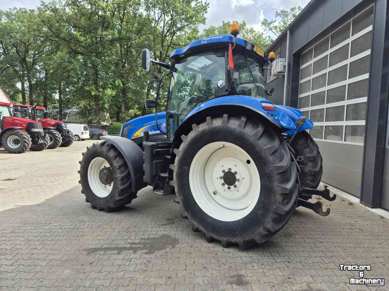 Schlepper / Traktor New Holland T 6080